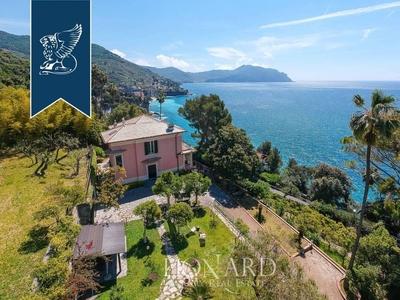 Prestigiosa villa di 310 mq in vendita Pieve Ligure, Italia