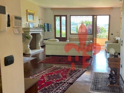 Prestigiosa villa di 350 mq in vendita, Via Bolognese, Firenze, Toscana