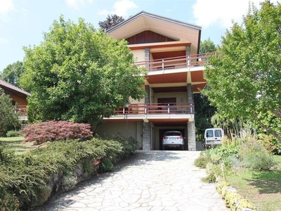 Prestigiosa villa di 410 mq in vendita via Spallino, 20, Albavilla, Como, Lombardia