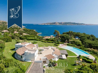 Prestigiosa villa di 435 mq in vendita Palau, Italia