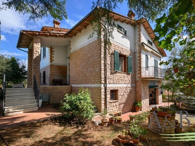 Prestigiosa villa di 500 mq in vendita, SINALUNGA MADONNA DEL RIFUGIO, Sinalunga, Siena, Toscana