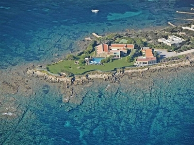 Prestigiosa villa di 500 mq in vendita, Stintino, Sardegna