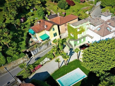 Prestigiosa villa di 515 mq in vendita, Meina, Piemonte