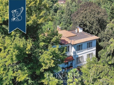 Prestigiosa villa di 600 mq in vendita Varese, Italia