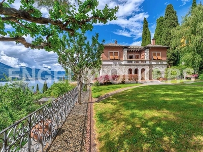 Prestigiosa villa di 650 mq in vendita Bellano, Italia