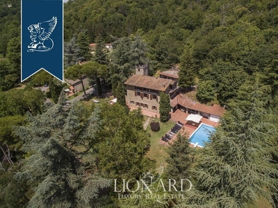 Prestigiosa villa di 900 mq in vendita Vernio, Toscana