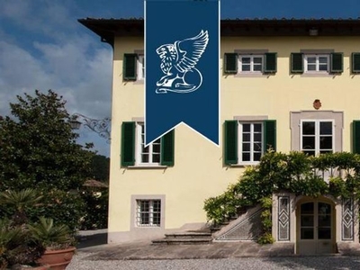 Prestigiosa villa di 970 mq in vendita, Capannori, Toscana