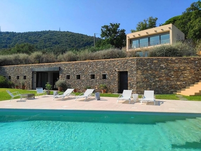 Prestigiosa villa in vendita Alassio, Italia