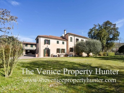 Prestigiosa villa in vendita Baone, Italia