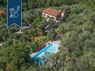 Prestigiosa villa in vendita Camaiore, Italia