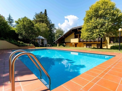 Prestigiosa villa in vendita Via Balteri, Rovereto, Trentino - Alto Adige