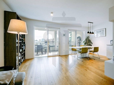 Prestigioso appartamento di 118 m² in vendita Bolzano, Italia