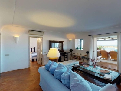 Prestigioso appartamento di 130 m² in vendita Via Sa Conca, 10, Arzachena, Sassari, Sardegna