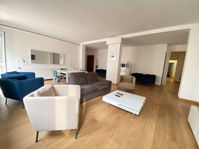 Prestigioso appartamento di 150 m² in vendita Via Giovanni Battista Pergolesi, 26, Milano, Lombardia