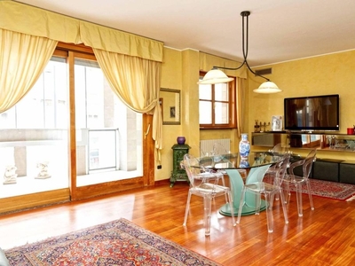 Appartamento di lusso in vendita Via Friuli, 45, Milano, Lombardia