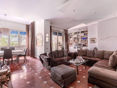 Prestigioso appartamento di 218 m² in vendita Via Ronciglione, Roma, Lazio