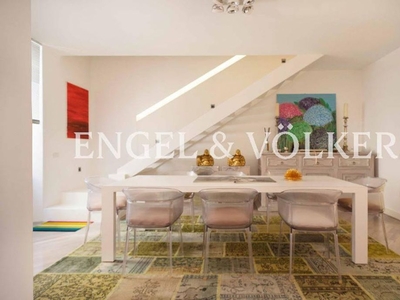 Prestigioso appartamento di 250 m² in vendita Napoli, Italia
