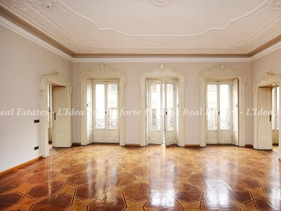 Prestigioso appartamento di 250 m² in vendita Via dell'Orso, Milano, Lombardia