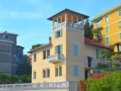 Prestigioso appartamento di 258 m² in vendita Via Milite Ignoto, 21, Recco, Genova, Liguria