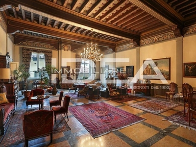 Prestigioso appartamento di 420 m² in vendita Via Santa Croce, Lucca, Toscana