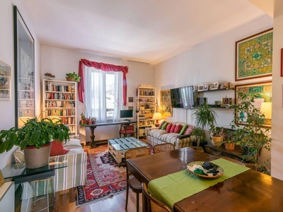 Prestigioso appartamento in vendita Via Gaspare Rosales, Milano, Lombardia