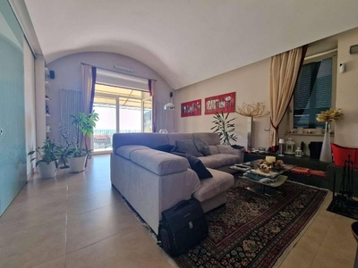 Prestigioso appartamento in vendita via Vecchia San Gennaro, Pozzuoli, Campania