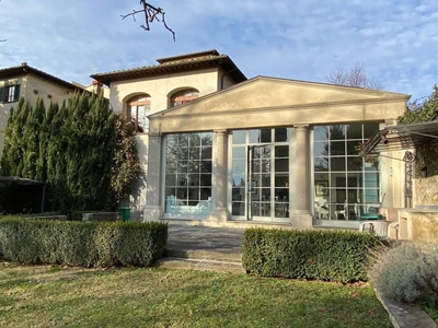 Prestigioso appartamento in vendita Via Vicchio e Paterno, Bagno a Ripoli, Toscana