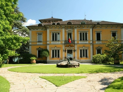 Prestigioso complesso residenziale in affitto Via Porto Nuovo, 26, Dongo, Como, Lombardia
