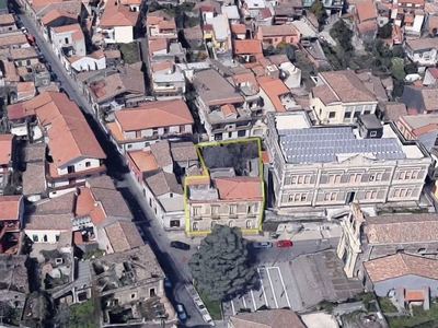 Prestigioso complesso residenziale in vendita Piazza Carmine, Nicolosi, Catania, Sicilia