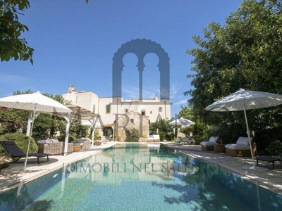Prestigioso complesso residenziale in vendita Piazza del Popolo, Minervino di Lecce, Provincia di Lecce, Puglia