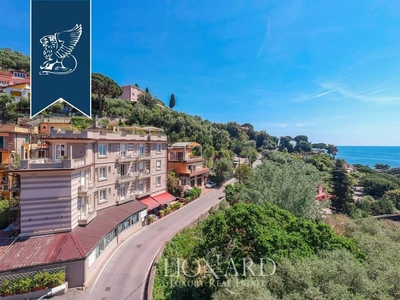 Prestigioso hotel in vendita Lerici, Italia