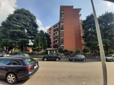 Quadrilocale in Vendita a Alessandria, zona Villaggio Europa, 75'000€, 90 m²