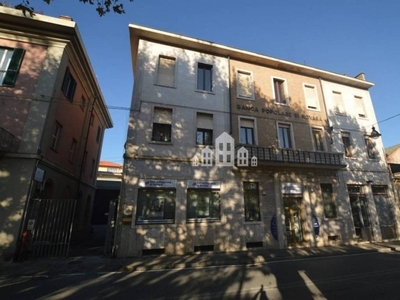 Ufficio in vendita a Cuorgnè via Torino, 5