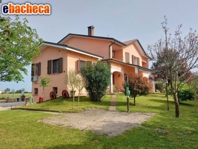 Villa a Ferrara di 492 mq