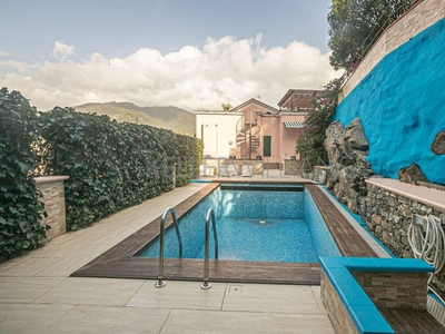 Villa di 300 mq in vendita Rapallo, Liguria