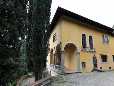 Villa di 315 mq in affitto Via Benedetto da Maiano, Fiesole, Firenze, Toscana