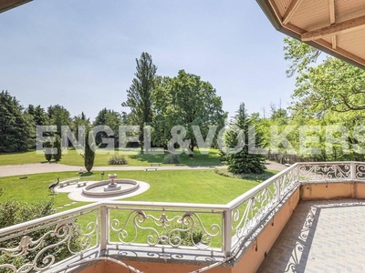 Villa di 380 mq in vendita Via Novara, 312, Borgomanero, Piemonte