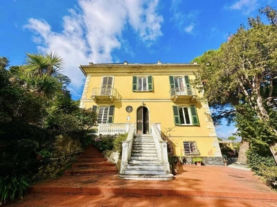 Villa di 500 mq in vendita Via Aurelia Ponente, Rapallo, Liguria