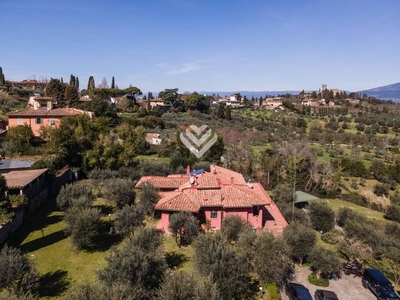 Villa di 565 mq in vendita Firenze, Toscana