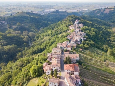 Prestigiosa villa di 700 mq in vendita Canneto Pavese, Lombardia