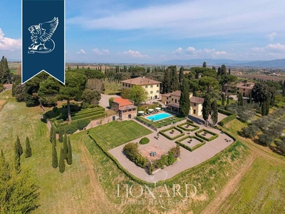 Villa in vendita Cortona, Toscana