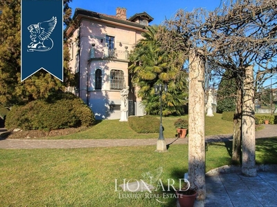 Villa in vendita Ternate, Lombardia