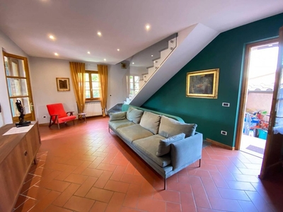 Villa in vendita Via Amilcare Ponchielli, Forte dei Marmi, Lucca, Toscana