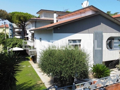 Villa in vendita Via Primule, 36, Cattolica, Rimini, Emilia-Romagna