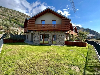 Villetta a Schiera di 158 mq in vendita Villaggio Ecleroz, Quart, Valle d’Aosta