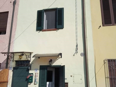 Casa Indipendente in in vendita da privato a Capannori via dei Luporini, 9