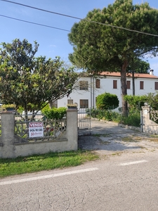 Casa indipendente di 158 mq in vendita - Adria