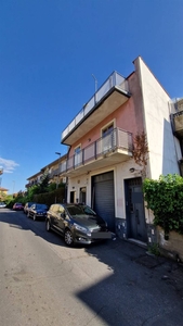 Casa singola in vendita a Tremestieri Etneo Catania