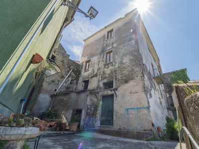Terratetto in vendita a Montecorvino Rovella Salerno Marangi