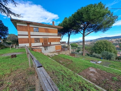 Villa di 250 mq in vendita - Marino